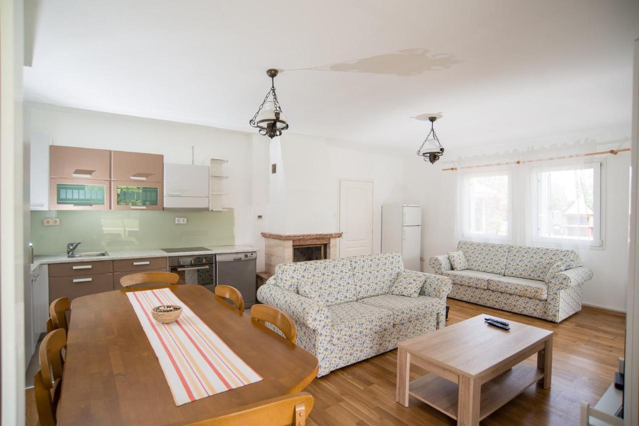 Krasograd Villa Pisarovina Eksteriør billede