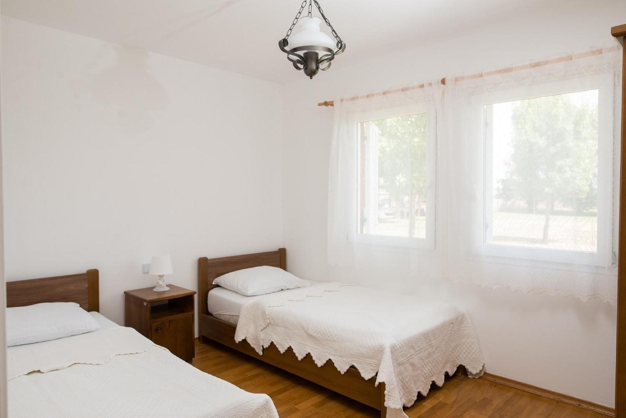 Krasograd Villa Pisarovina Eksteriør billede