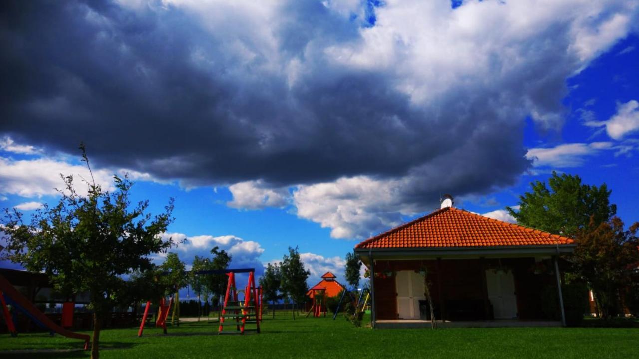 Krasograd Villa Pisarovina Eksteriør billede